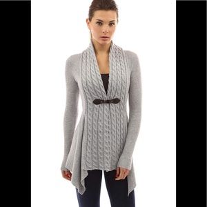 Beautiful  light grey ♥️ cardigan size S